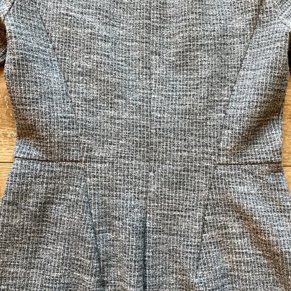 Lands End Gray Classic Dress Size 2 - Picture 6 of 6